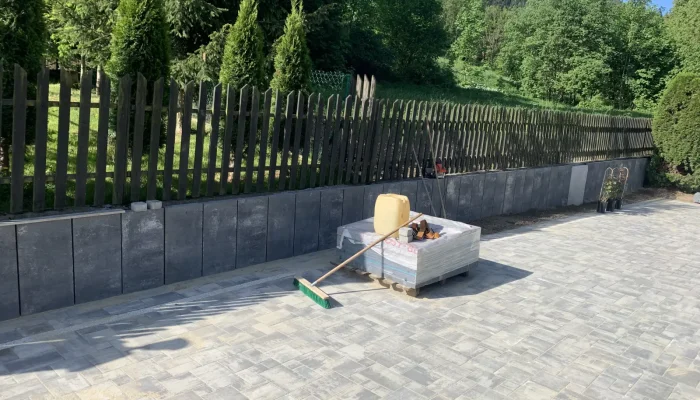 kostka brukowa mur oporowy koninki 3